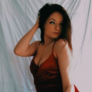 Meet your Posher, Victoria